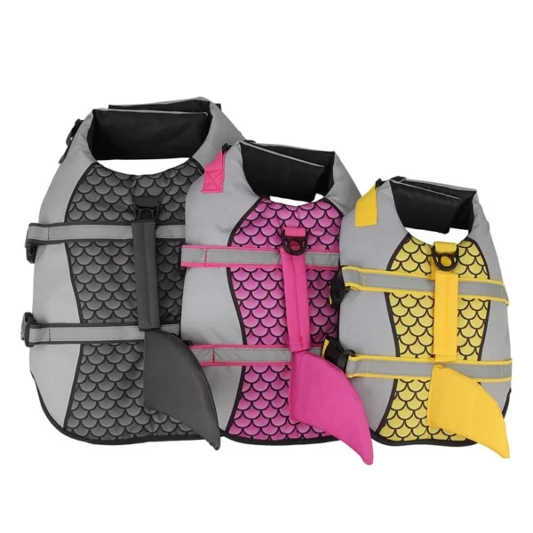 Dog life jacket with fin