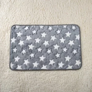 Star Pattern Flannel Dog Mat