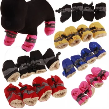 Chaussons-a-semelles-souples-couleur-unie-pour-chien-Chaussure-pour-chien-Vetement-chien-couleur-BleuJauneNoirRoseRouge-5-600x600-1.webp