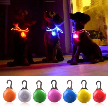 Collier-avec-pendentif-lumineux-pour-chien-Accessoire-chien-Collier-chien-Collier-electrique-chien-couleur-BlancBleuJaun-600x600-1.webp