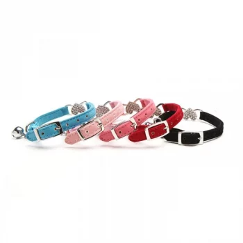 Collier-en-velours-doux-pour-chien-Accessoire-chien-Collier-chien-couleur-BleuNoirRoseRougeViolet-1-600x600-1.webp