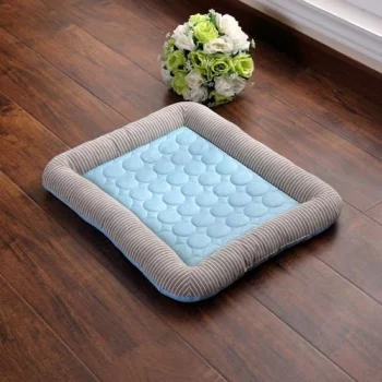 Tapis-attrayant-pour-chien-Couchage-chien-Lit-pour-chien-Tapis-pour-chien-couleur-BleuRose-3.webp